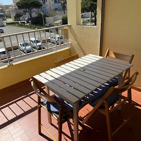 A Pour 4 Pers. Avec Loggia Et Parking Prive - Voile D'oc - Fr-1-784-11