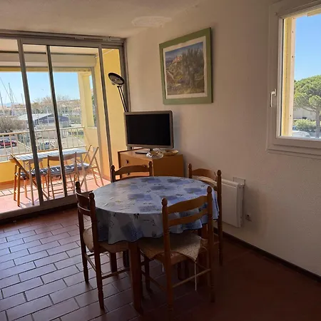 A Pour 4 Pers. Avec Loggia Et Parking Prive - Voile D'oc - Fr-1-784-11